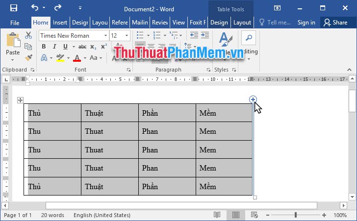 Bôi đen số cột tương ứng với số cột muốn thêm, click vào dấu cộng xanh vừa xuất hiện