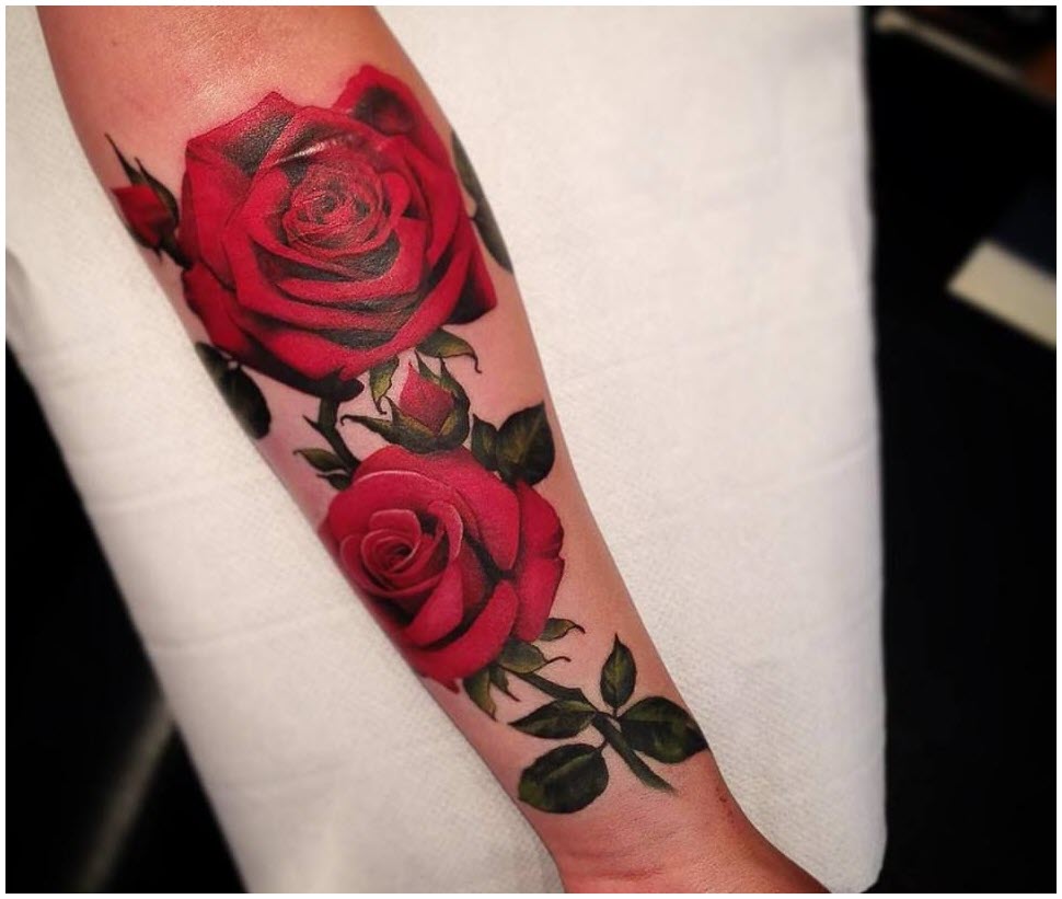 Hình xăm hoa hồng đỏ trên tay đẹp