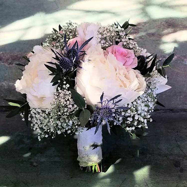 Hình ảnh mẫu hoa cưới cầm tay cho cô dâu đẹp nhất