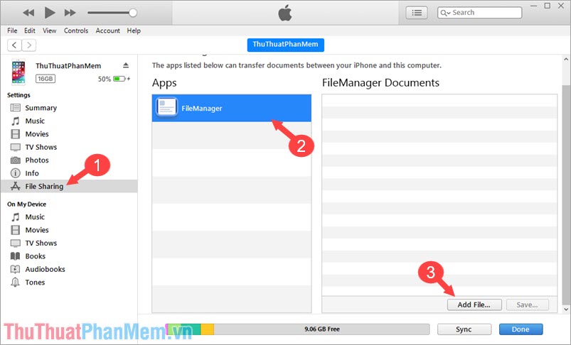 Chọn thẻ File Sharing, ở mục Apps chọn ứng dụng FileManager và bấm vào Add File...