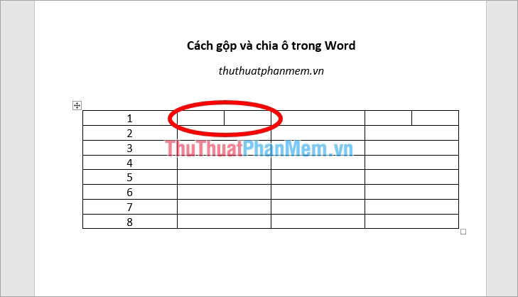 Đặt con trỏ chuột vào ô cần tách