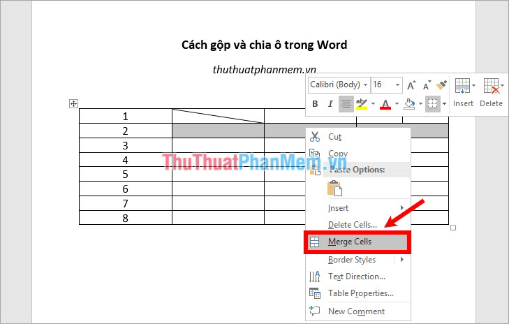 Nhấn chuột phải chọn Merge Cells để gộp ô